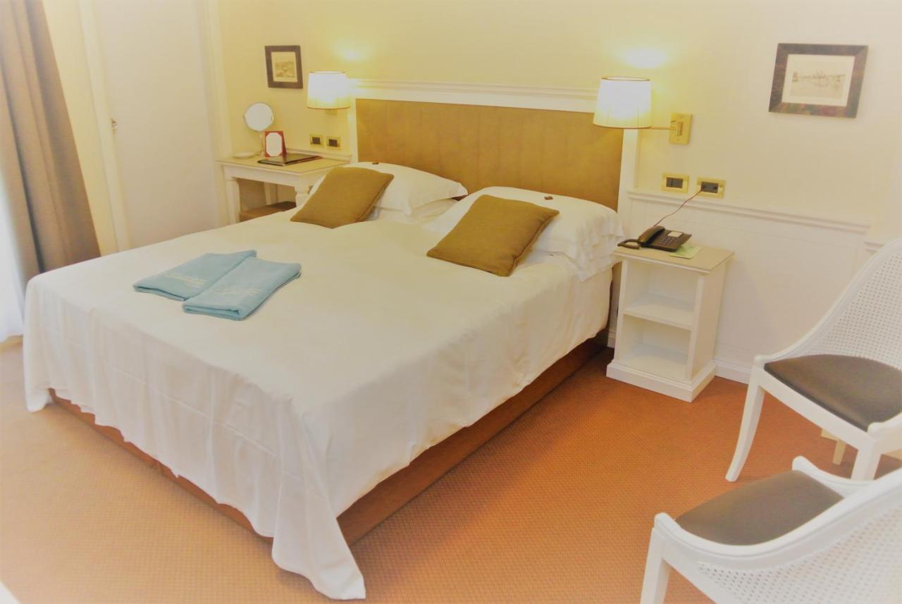 Hotel Garden Zewnętrze zdjęcie