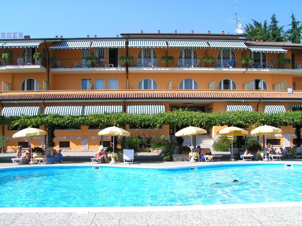 Hotel Garden Zewnętrze zdjęcie